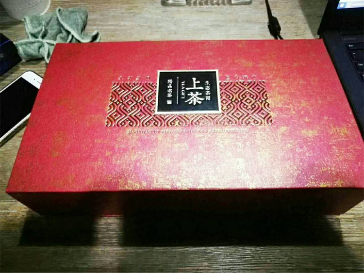南伞古树普洱茶礼盒装（武汉库包邮）